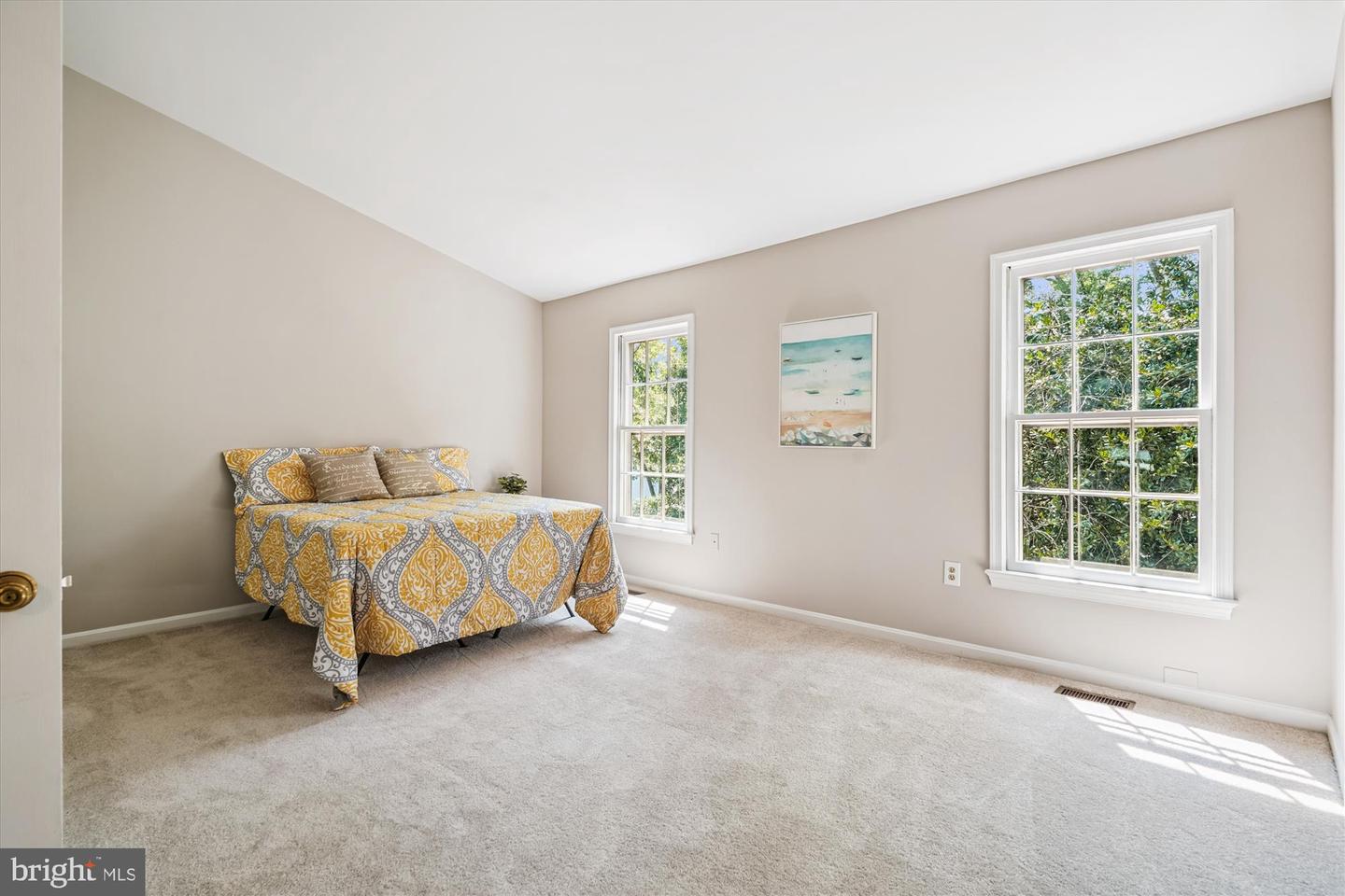 4337 JONATHAN CT, DUMFRIES, Virginia 22025, 3 Bedrooms Bedrooms, ,3 BathroomsBathrooms,Residential,For sale,4337 JONATHAN CT,VAPW2099634 MLS # VAPW2099634