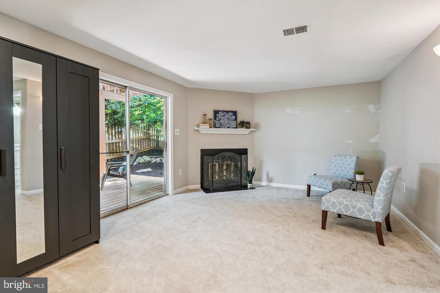 4337 JONATHAN CT, DUMFRIES, Virginia 22025, 3 Bedrooms Bedrooms, ,3 BathroomsBathrooms,Residential,For sale,4337 JONATHAN CT,VAPW2099634 MLS # VAPW2099634