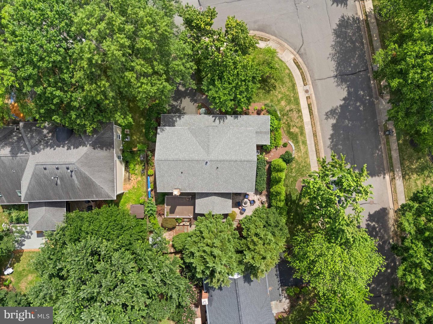 102 THISTLE WAY NE, LEESBURG, Virginia 20176, 4 Bedrooms Bedrooms, ,2 BathroomsBathrooms,Residential,For sale,102 THISTLE WAY NE,VALO2102804 MLS # VALO2102804