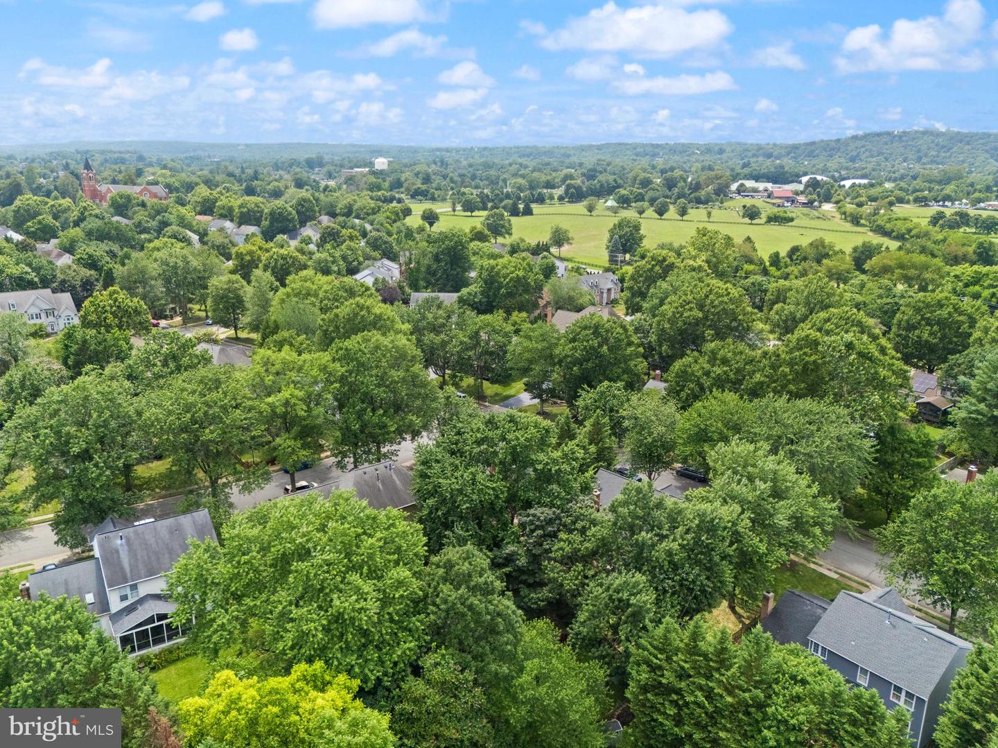 102 THISTLE WAY NE, LEESBURG, Virginia 20176, 4 Bedrooms Bedrooms, ,2 BathroomsBathrooms,Residential,For sale,102 THISTLE WAY NE,VALO2102804 MLS # VALO2102804