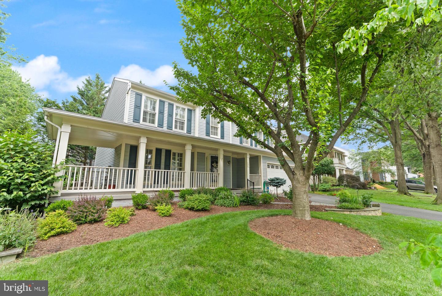 102 THISTLE WAY NE, LEESBURG, Virginia 20176, 4 Bedrooms Bedrooms, ,2 BathroomsBathrooms,Residential,For sale,102 THISTLE WAY NE,VALO2102804 MLS # VALO2102804