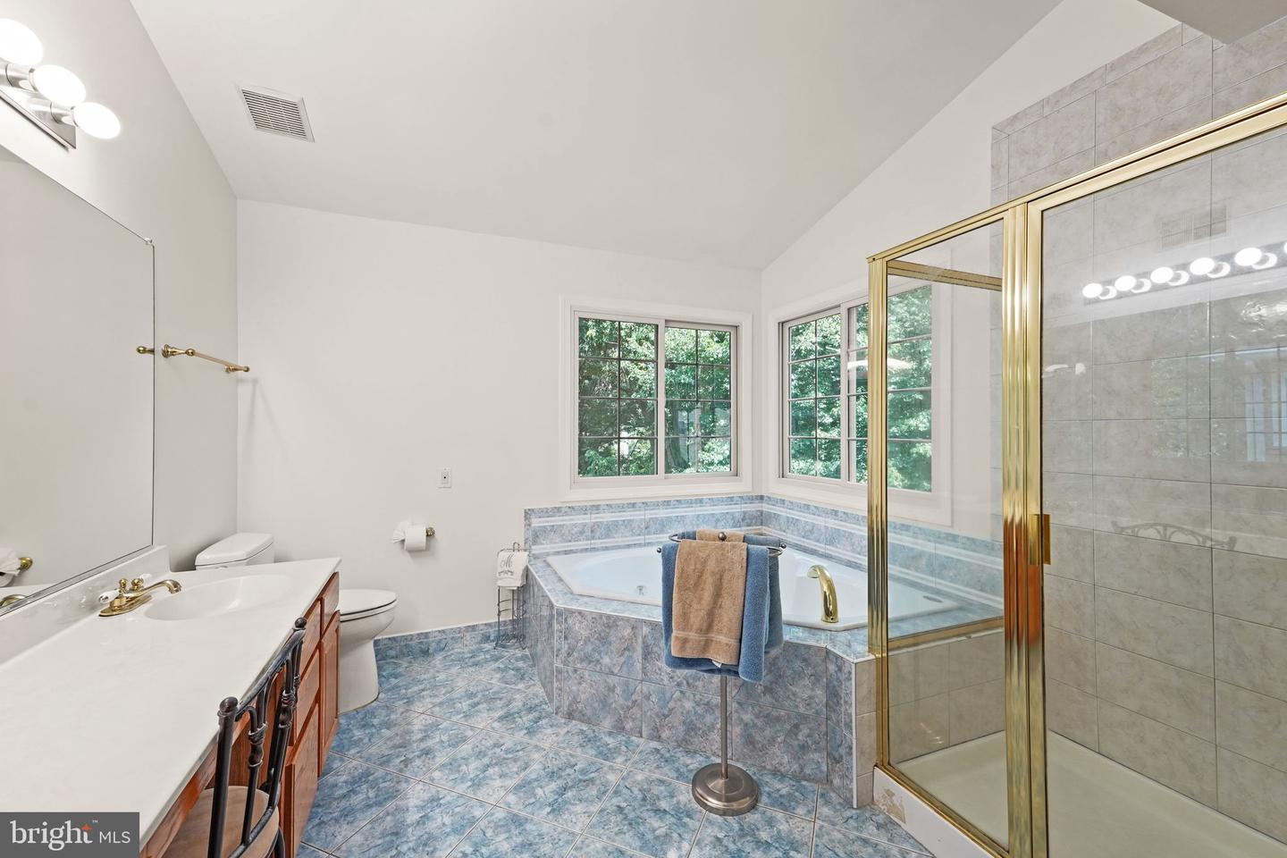 102 THISTLE WAY NE, LEESBURG, Virginia 20176, 4 Bedrooms Bedrooms, ,2 BathroomsBathrooms,Residential,For sale,102 THISTLE WAY NE,VALO2102804 MLS # VALO2102804