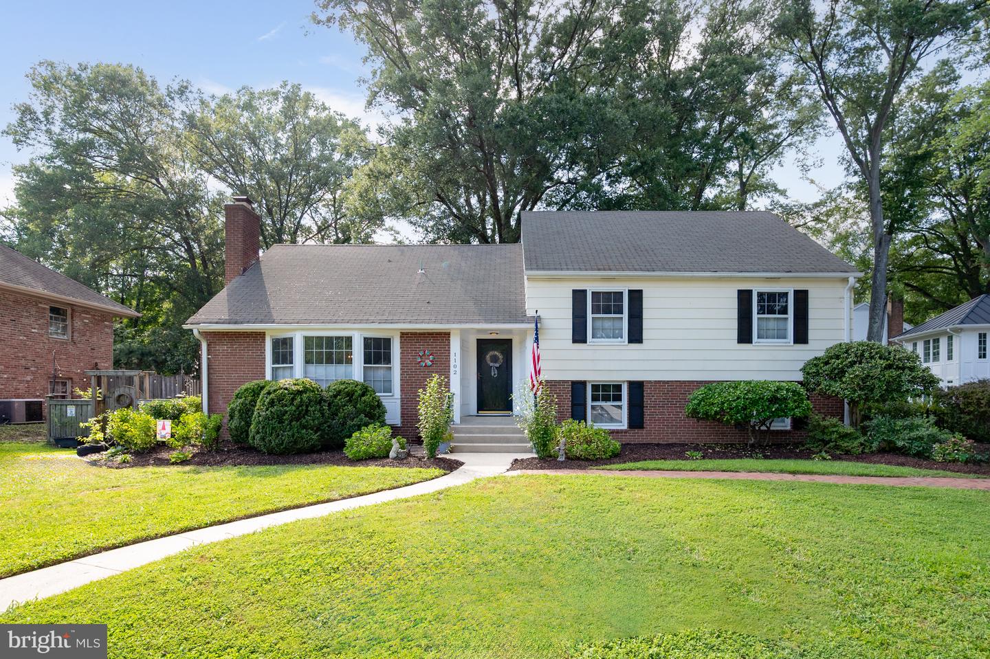 1102 ALDEN RD, ALEXANDRIA, Virginia 22308, 4 Bedrooms Bedrooms, ,3 BathroomsBathrooms,Residential,For sale,1102 ALDEN RD,VAFX2256608 MLS # VAFX2256608