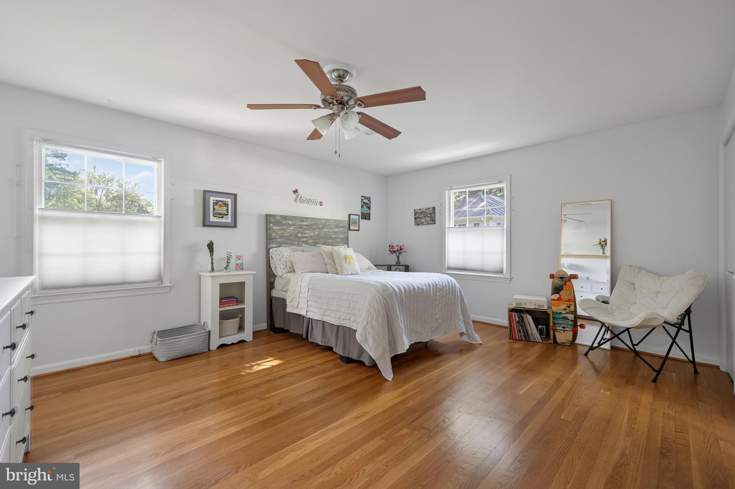 1102 ALDEN RD, ALEXANDRIA, Virginia 22308, 4 Bedrooms Bedrooms, ,3 BathroomsBathrooms,Residential,For sale,1102 ALDEN RD,VAFX2256608 MLS # VAFX2256608
