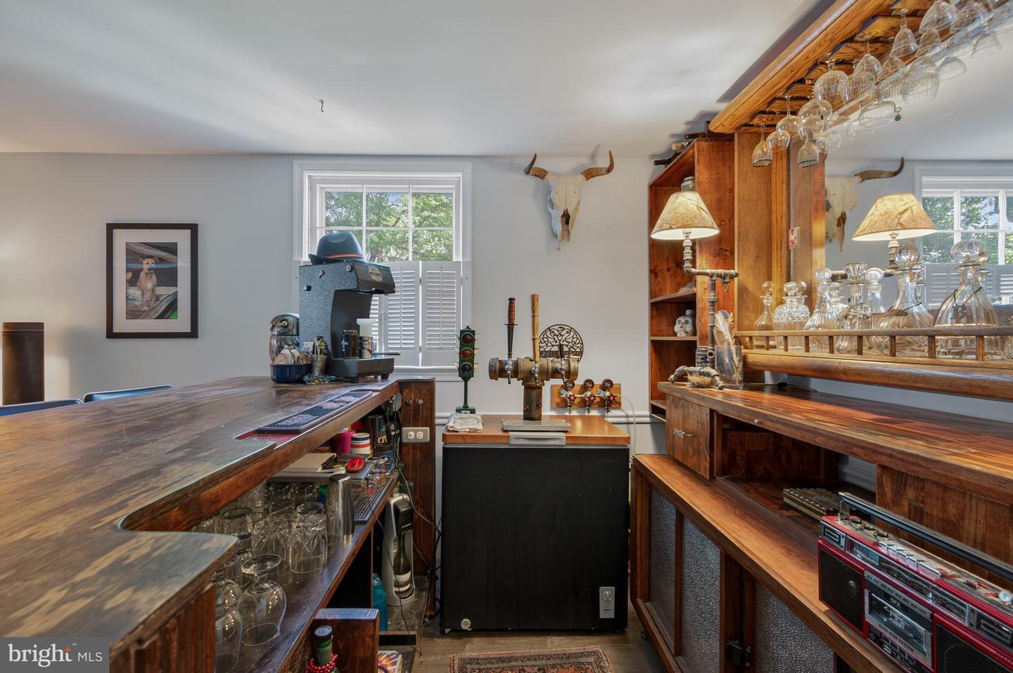 1102 ALDEN RD, ALEXANDRIA, Virginia 22308, 4 Bedrooms Bedrooms, ,3 BathroomsBathrooms,Residential,For sale,1102 ALDEN RD,VAFX2256608 MLS # VAFX2256608
