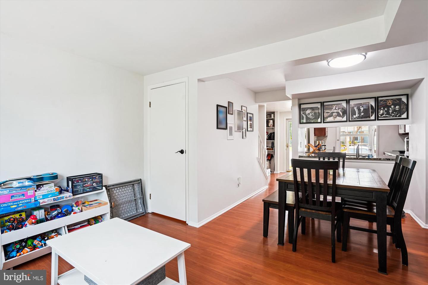 1617 PURPLE SAGE DR, RESTON, Virginia 20194, 2 Bedrooms Bedrooms, ,1 BathroomBathrooms,Residential,For sale,1617 PURPLE SAGE DR,VAFX2256618 MLS # VAFX2256618