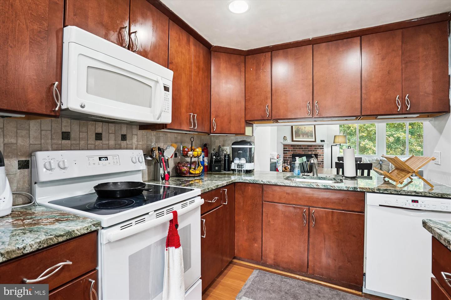 1617 PURPLE SAGE DR, RESTON, Virginia 20194, 2 Bedrooms Bedrooms, ,1 BathroomBathrooms,Residential,For sale,1617 PURPLE SAGE DR,VAFX2256618 MLS # VAFX2256618