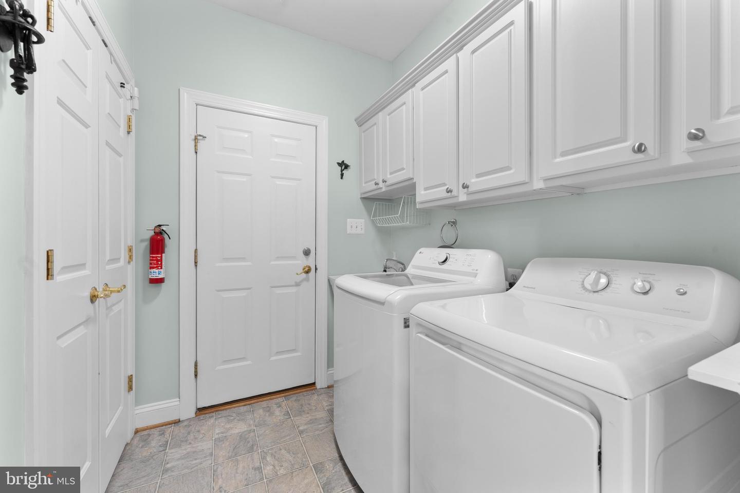 248 CARRIAGE CHASE CIR, WARRENTON, Virginia 20186, 3 Bedrooms Bedrooms, ,2 BathroomsBathrooms,Residential,For sale,248 CARRIAGE CHASE CIR,VAFQ2017544 MLS # VAFQ2017544