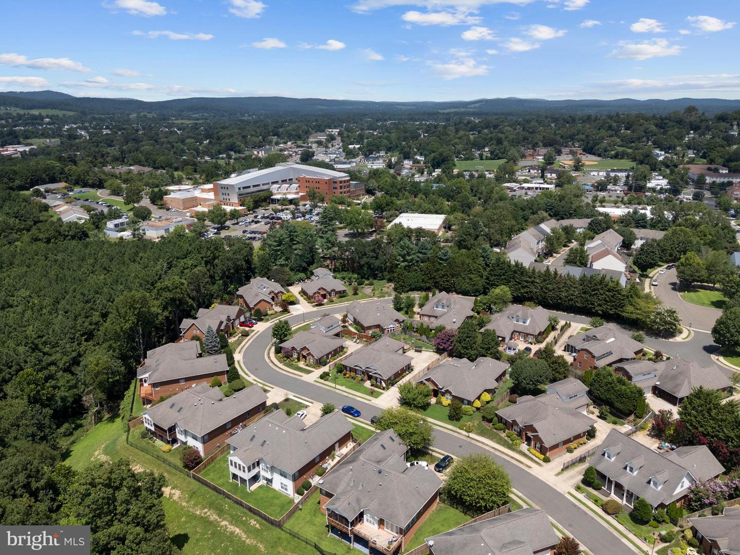 248 CARRIAGE CHASE CIR, WARRENTON, Virginia 20186, 3 Bedrooms Bedrooms, ,2 BathroomsBathrooms,Residential,For sale,248 CARRIAGE CHASE CIR,VAFQ2017544 MLS # VAFQ2017544