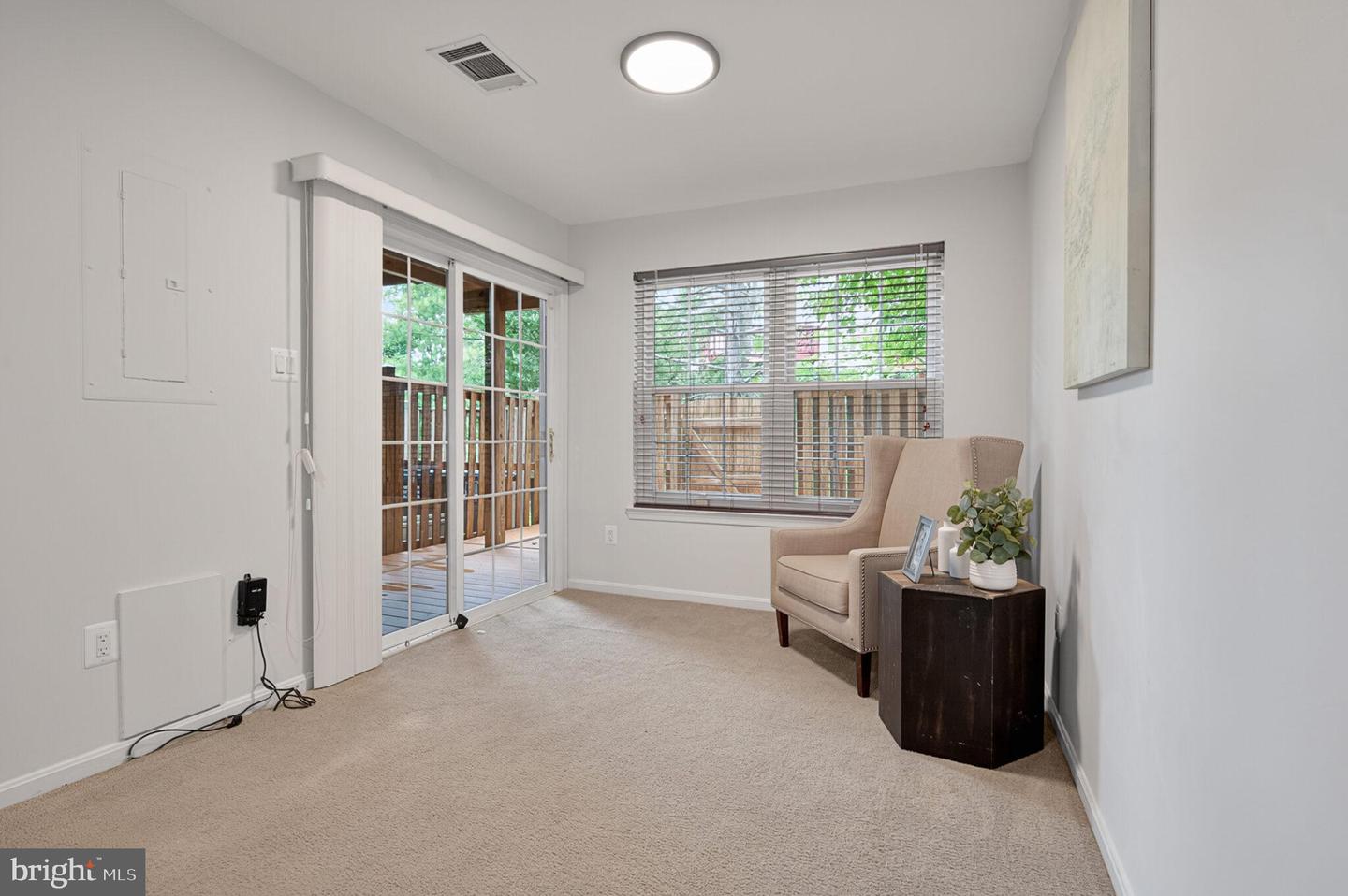 13174 KIDWELL FIELD RD, HERNDON, Virginia 20171, 2 Bedrooms Bedrooms, ,2 BathroomsBathrooms,Residential,For sale,13174 KIDWELL FIELD RD,VAFX2256686 MLS # VAFX2256686