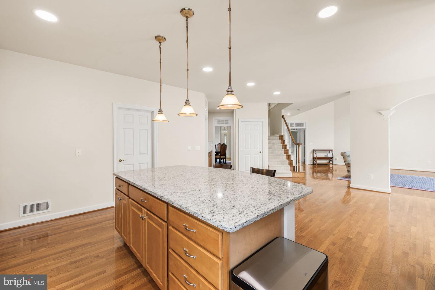 3224 LOST POND CT, TRIANGLE, Virginia 22172, 6 Bedrooms Bedrooms, ,5 BathroomsBathrooms,Residential,For sale,3224 LOST POND CT,VAPW2099762 MLS # VAPW2099762