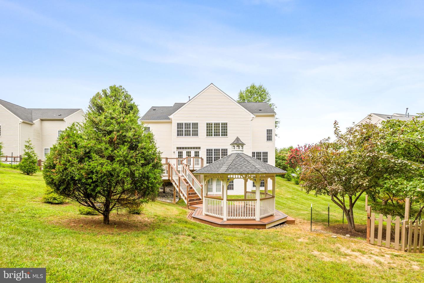 3224 LOST POND CT, TRIANGLE, Virginia 22172, 6 Bedrooms Bedrooms, ,5 BathroomsBathrooms,Residential,For sale,3224 LOST POND CT,VAPW2099762 MLS # VAPW2099762
