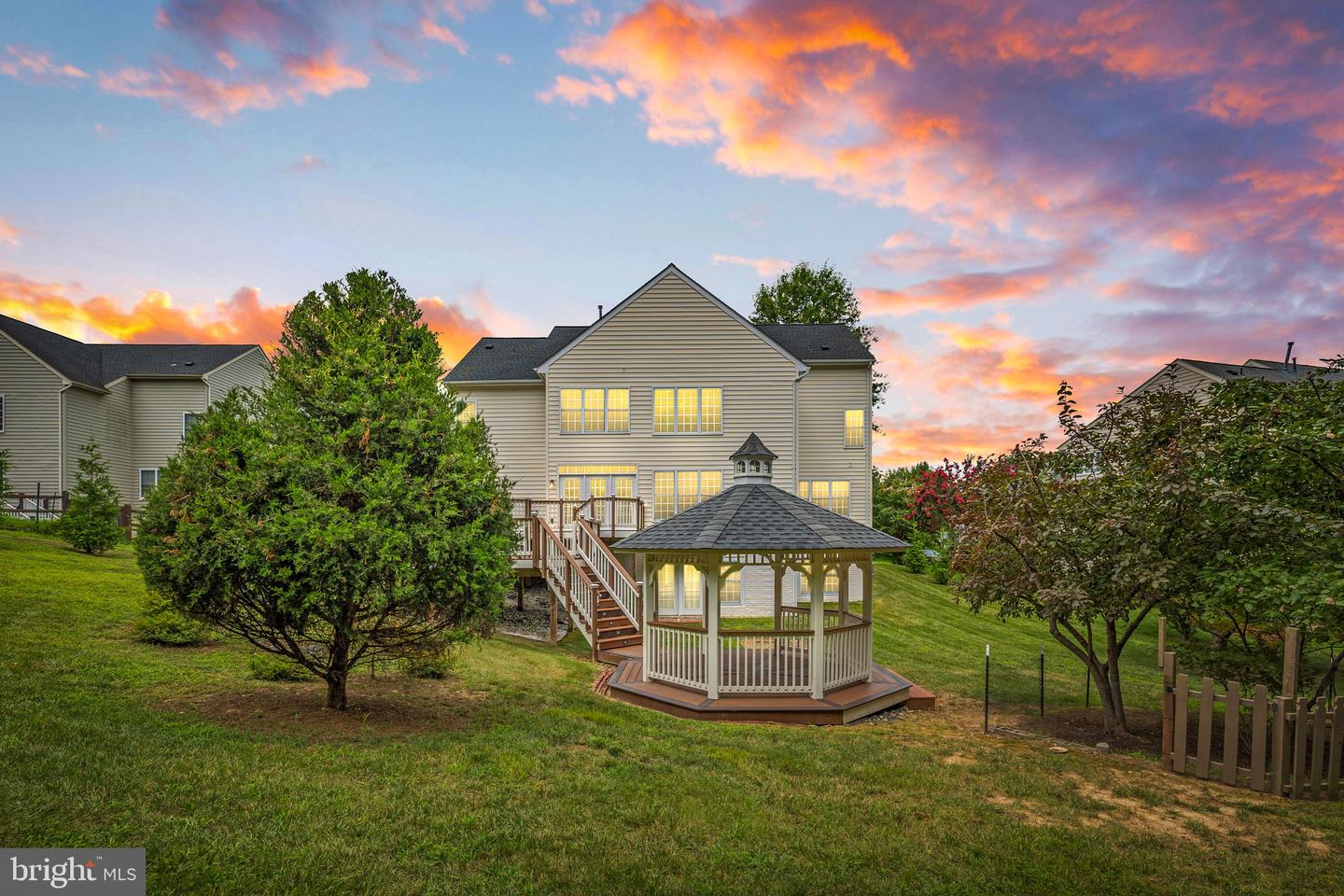 3224 LOST POND CT, TRIANGLE, Virginia 22172, 6 Bedrooms Bedrooms, ,5 BathroomsBathrooms,Residential,For sale,3224 LOST POND CT,VAPW2099762 MLS # VAPW2099762