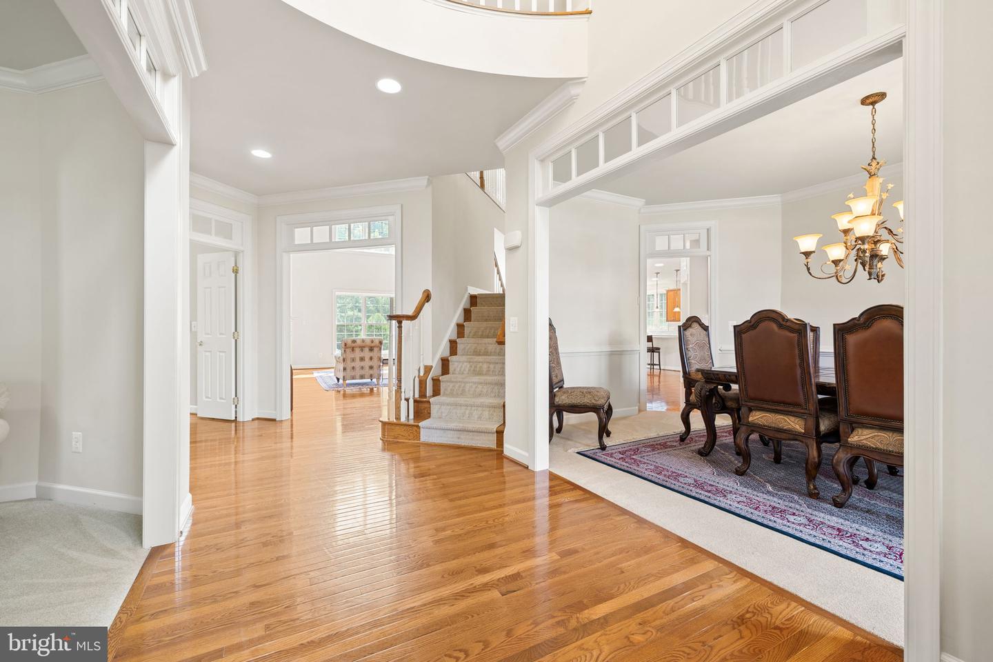 3224 LOST POND CT, TRIANGLE, Virginia 22172, 6 Bedrooms Bedrooms, ,5 BathroomsBathrooms,Residential,For sale,3224 LOST POND CT,VAPW2099762 MLS # VAPW2099762