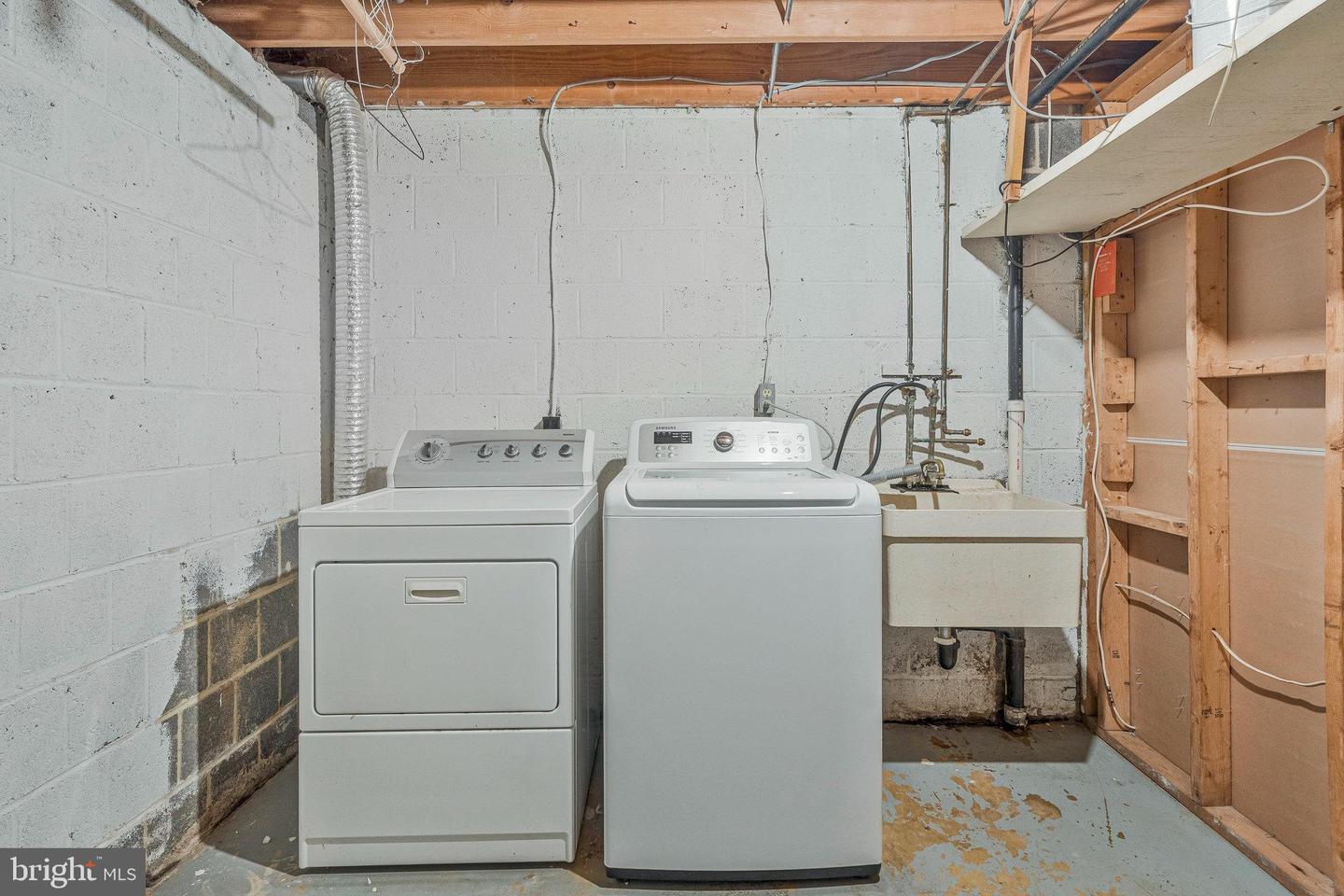 7774 QUAIL RUN LN, MANASSAS, Virginia 20109, 3 Bedrooms Bedrooms, ,2 BathroomsBathrooms,Residential,For sale,7774 QUAIL RUN LN,VAPW2099786 MLS # VAPW2099786