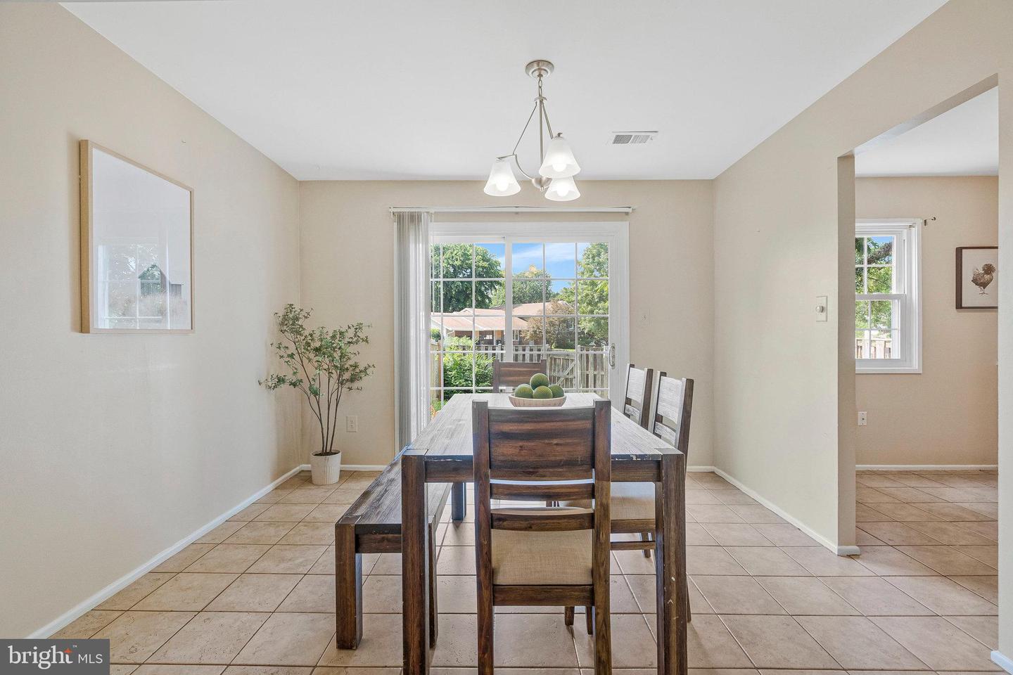 7774 QUAIL RUN LN, MANASSAS, Virginia 20109, 3 Bedrooms Bedrooms, ,2 BathroomsBathrooms,Residential,For sale,7774 QUAIL RUN LN,VAPW2099786 MLS # VAPW2099786