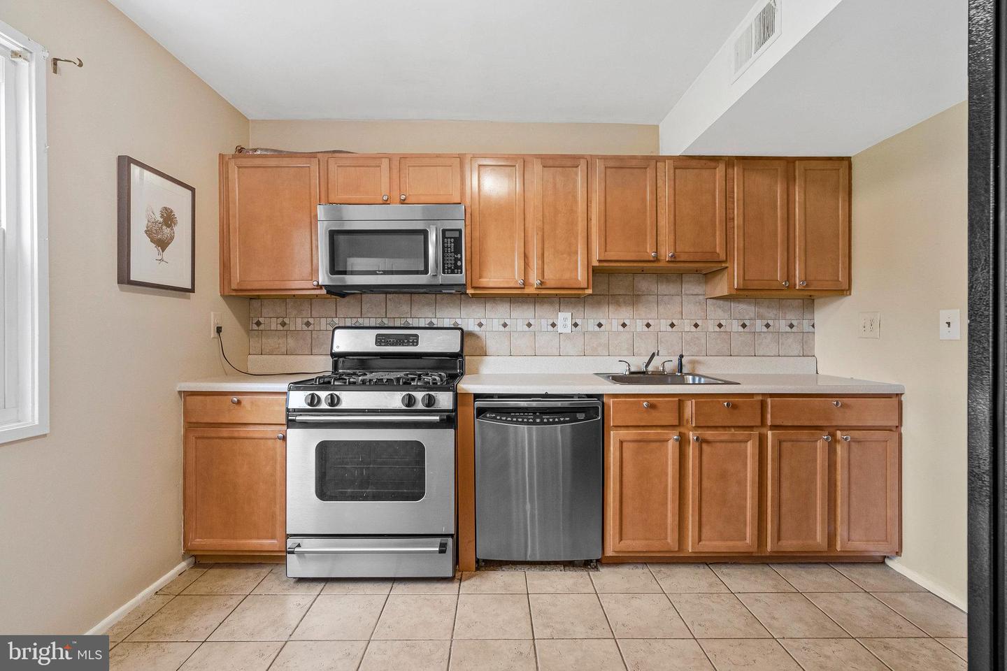 7774 QUAIL RUN LN, MANASSAS, Virginia 20109, 3 Bedrooms Bedrooms, ,2 BathroomsBathrooms,Residential,For sale,7774 QUAIL RUN LN,VAPW2099786 MLS # VAPW2099786