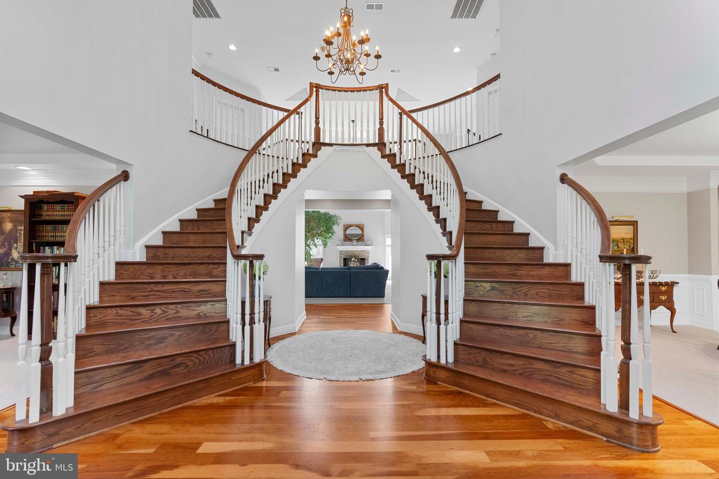 36380 HESKETT LN, HILLSBORO, Virginia 20132, 5 Bedrooms Bedrooms, ,5 BathroomsBathrooms,Residential,For sale,36380 HESKETT LN,VALO2102982 MLS # VALO2102982