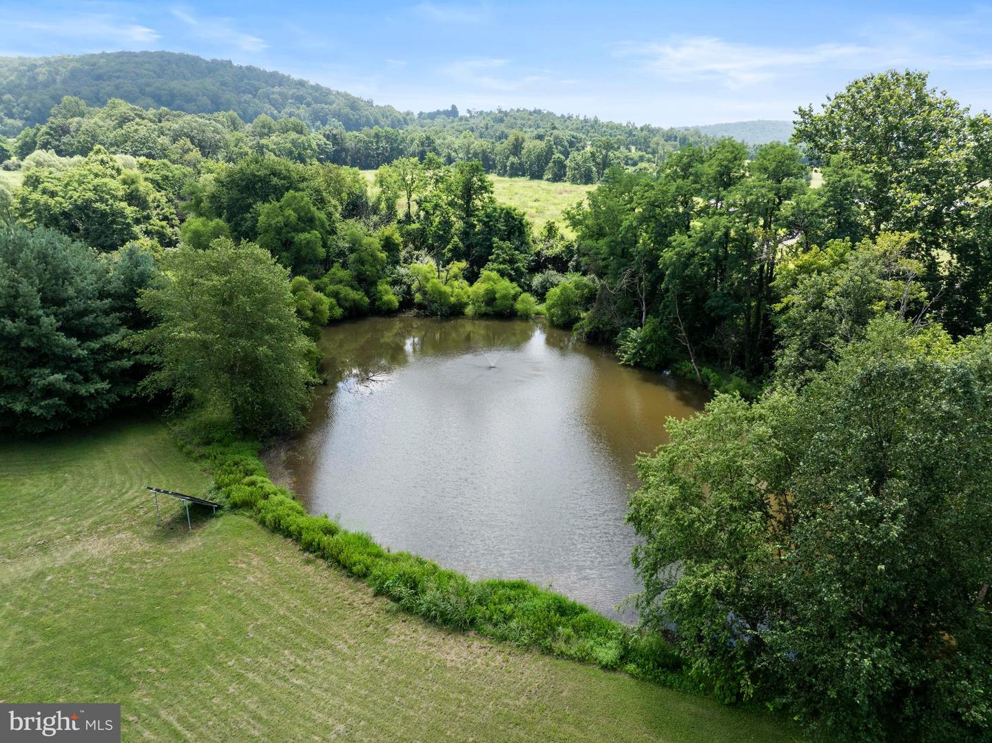 36380 HESKETT LN, HILLSBORO, Virginia 20132, 5 Bedrooms Bedrooms, ,5 BathroomsBathrooms,Residential,For sale,36380 HESKETT LN,VALO2102982 MLS # VALO2102982