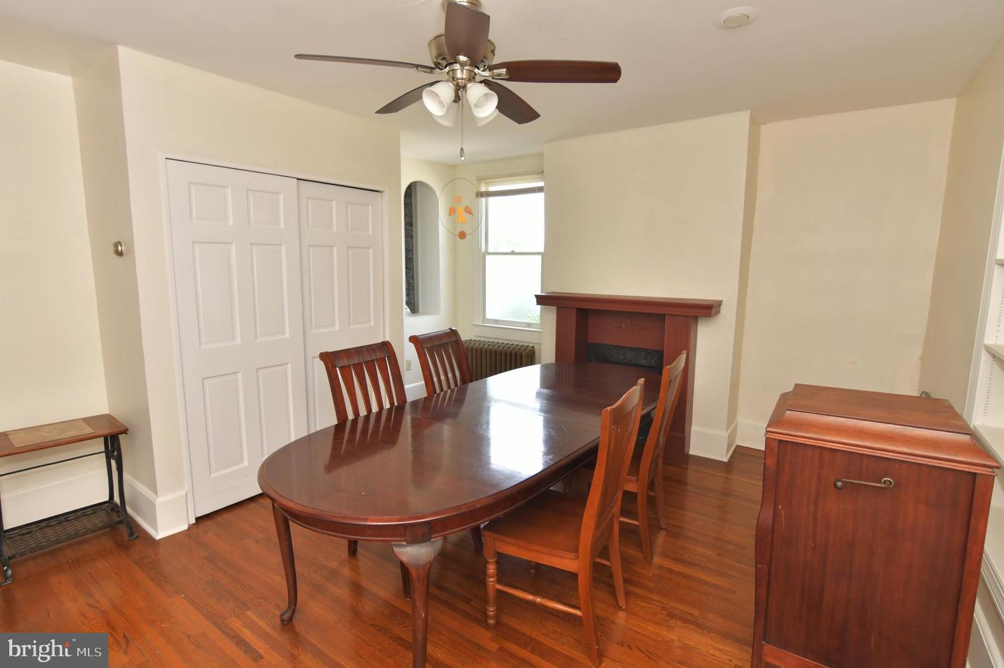 1301 FRONT ROYAL PIKE, WINCHESTER, Virginia 22602, 6 Bedrooms Bedrooms, ,3 BathroomsBathrooms,Residential,For sale,1301 FRONT ROYAL PIKE,VAFV2035618 MLS # VAFV2035618