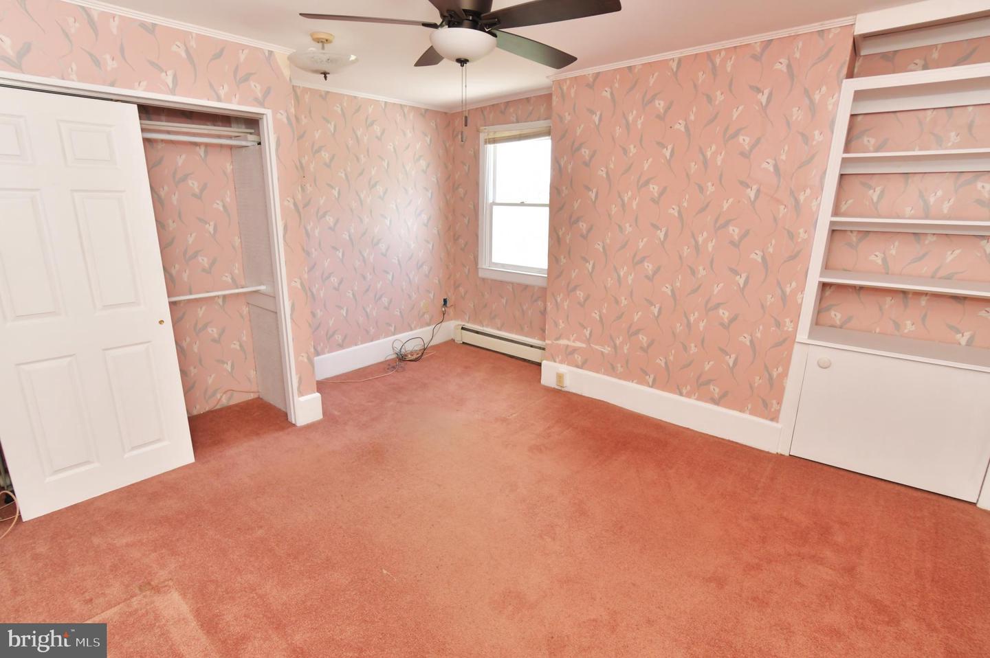 1301 FRONT ROYAL PIKE, WINCHESTER, Virginia 22602, 6 Bedrooms Bedrooms, ,3 BathroomsBathrooms,Residential,For sale,1301 FRONT ROYAL PIKE,VAFV2035618 MLS # VAFV2035618