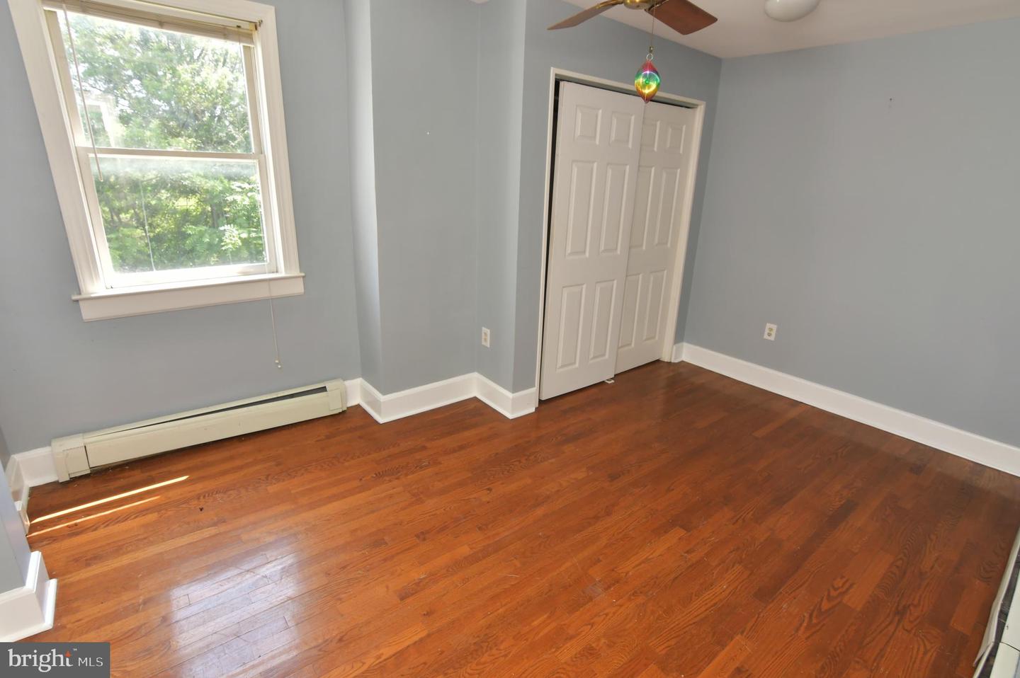 1301 FRONT ROYAL PIKE, WINCHESTER, Virginia 22602, 6 Bedrooms Bedrooms, ,3 BathroomsBathrooms,Residential,For sale,1301 FRONT ROYAL PIKE,VAFV2035618 MLS # VAFV2035618