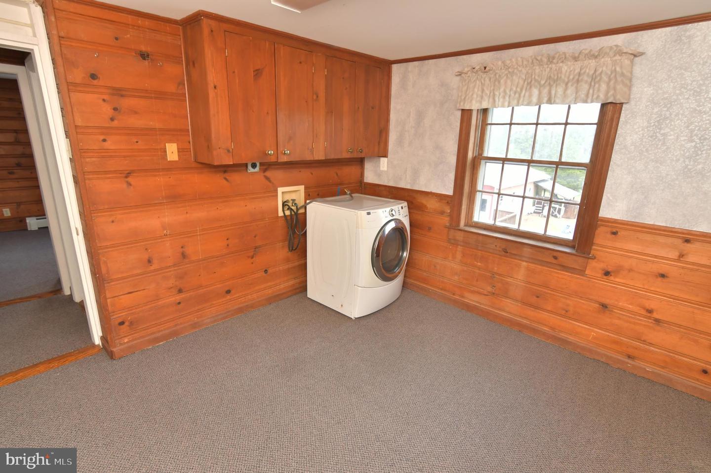 1301 FRONT ROYAL PIKE, WINCHESTER, Virginia 22602, 6 Bedrooms Bedrooms, ,3 BathroomsBathrooms,Residential,For sale,1301 FRONT ROYAL PIKE,VAFV2035618 MLS # VAFV2035618