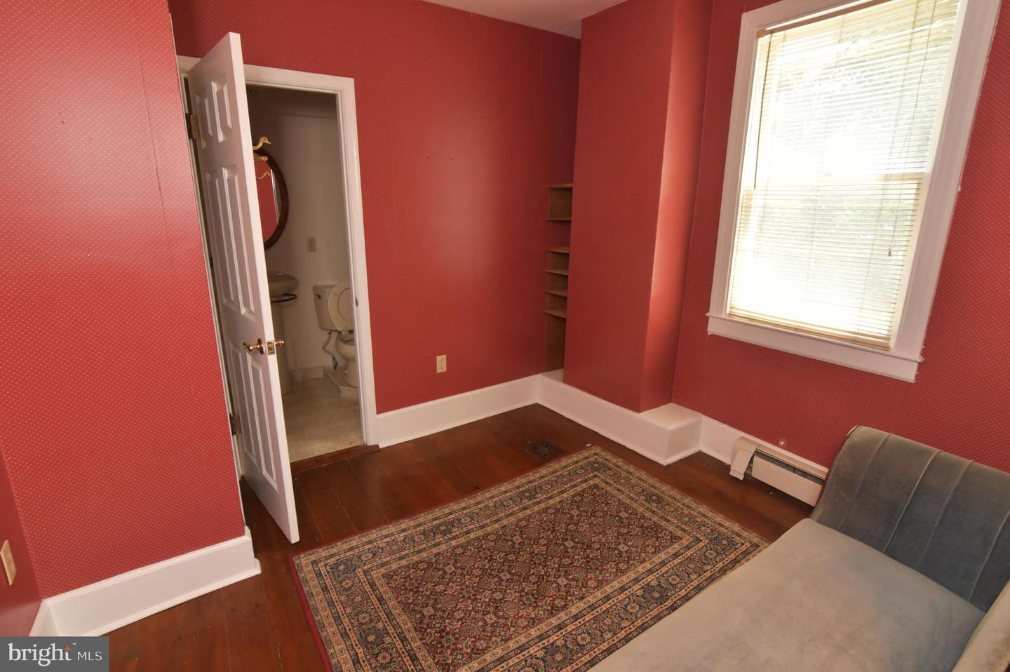 1301 FRONT ROYAL PIKE, WINCHESTER, Virginia 22602, 6 Bedrooms Bedrooms, ,3 BathroomsBathrooms,Residential,For sale,1301 FRONT ROYAL PIKE,VAFV2035618 MLS # VAFV2035618