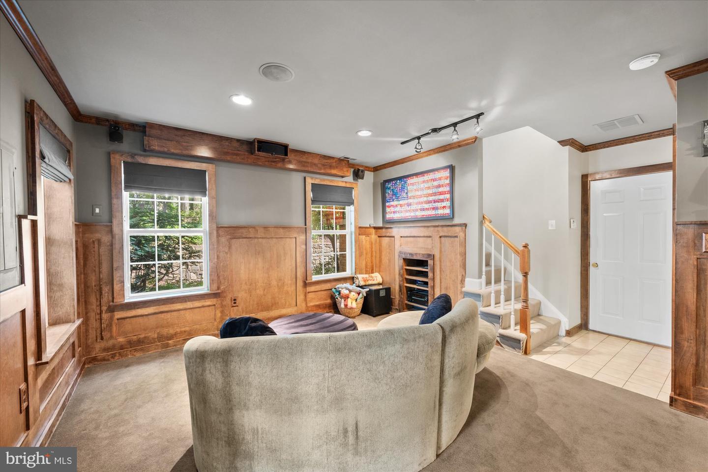 4648 LAMBERT DR, ALEXANDRIA, Virginia 22311, 3 Bedrooms Bedrooms, ,3 BathroomsBathrooms,Residential,For sale,4648 LAMBERT DR,VAAX2047802 MLS # VAAX2047802