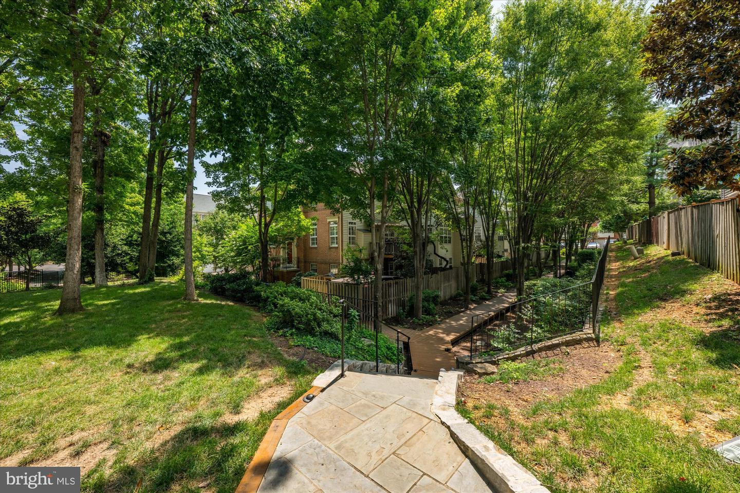4648 LAMBERT DR, ALEXANDRIA, Virginia 22311, 3 Bedrooms Bedrooms, ,3 BathroomsBathrooms,Residential,For sale,4648 LAMBERT DR,VAAX2047802 MLS # VAAX2047802