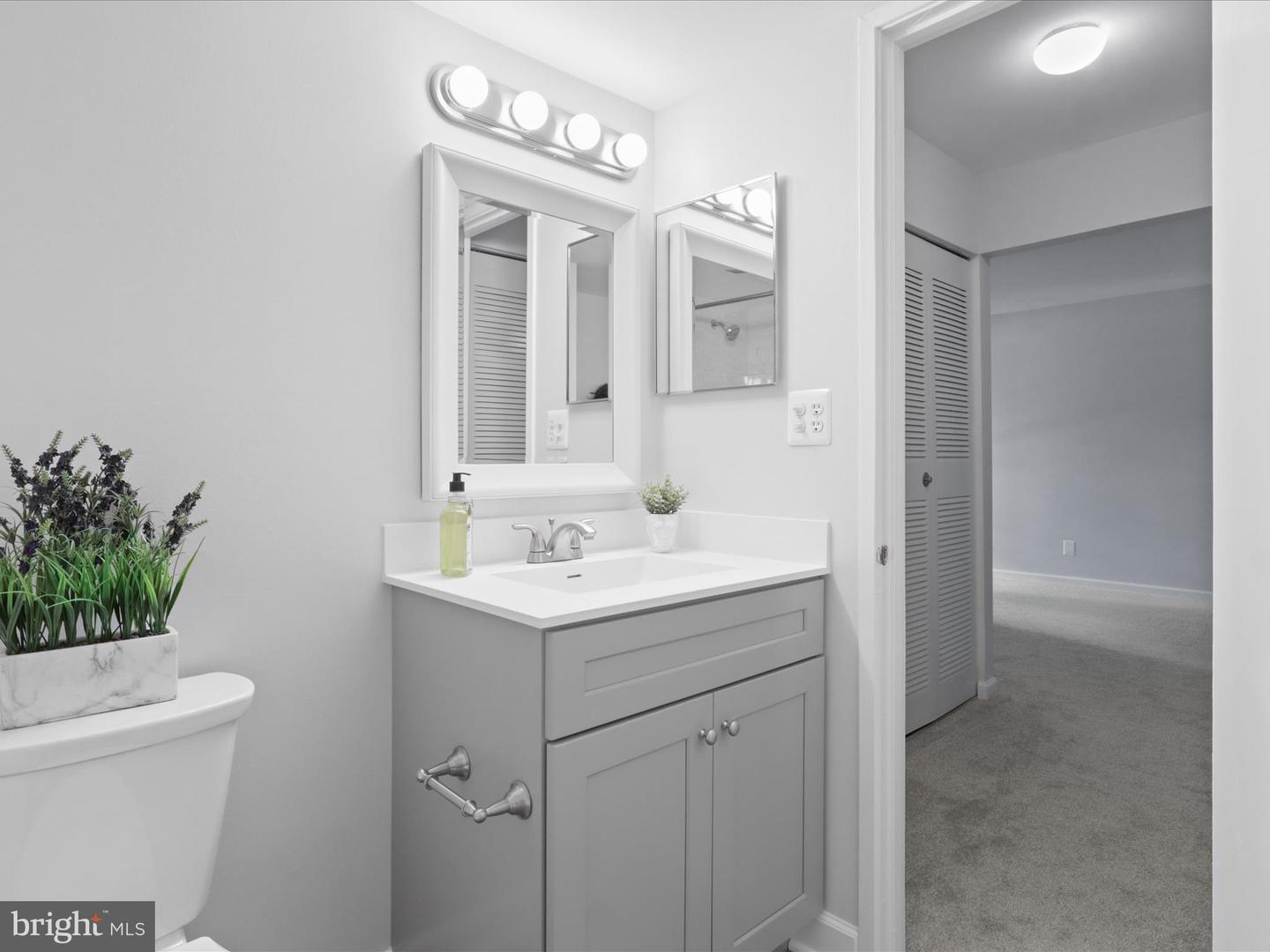7800 INVERTON RD #201, ANNANDALE, Virginia 22003, 2 Bedrooms Bedrooms, ,2 BathroomsBathrooms,Residential,For sale,7800 INVERTON RD #201,VAFX2257258 MLS # VAFX2257258