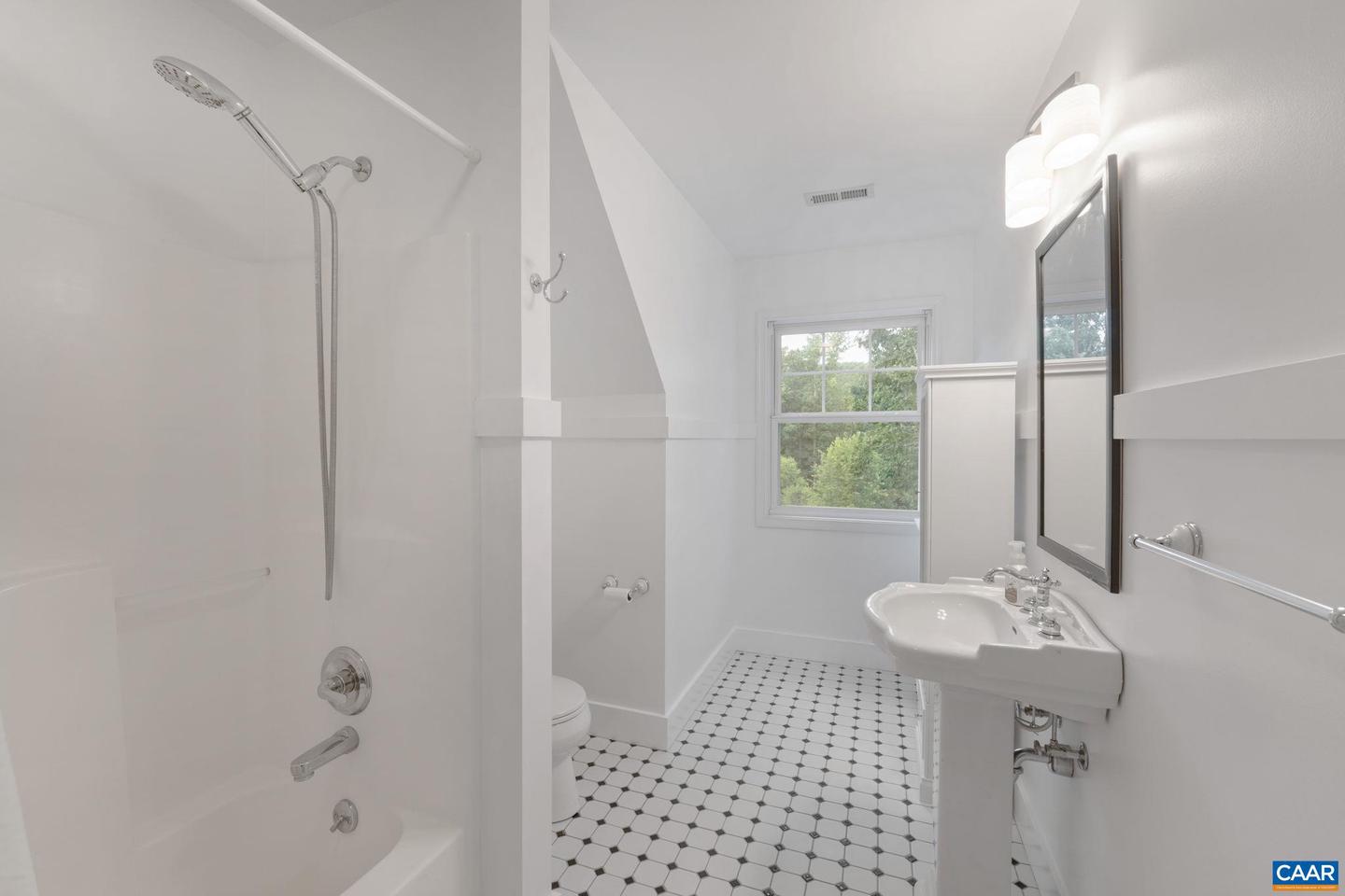 21 ACRE LN, PALMYRA, Virginia 22963, 3 Bedrooms Bedrooms, ,3 BathroomsBathrooms,Residential,For sale,21 ACRE LN,667068 MLS # 667068