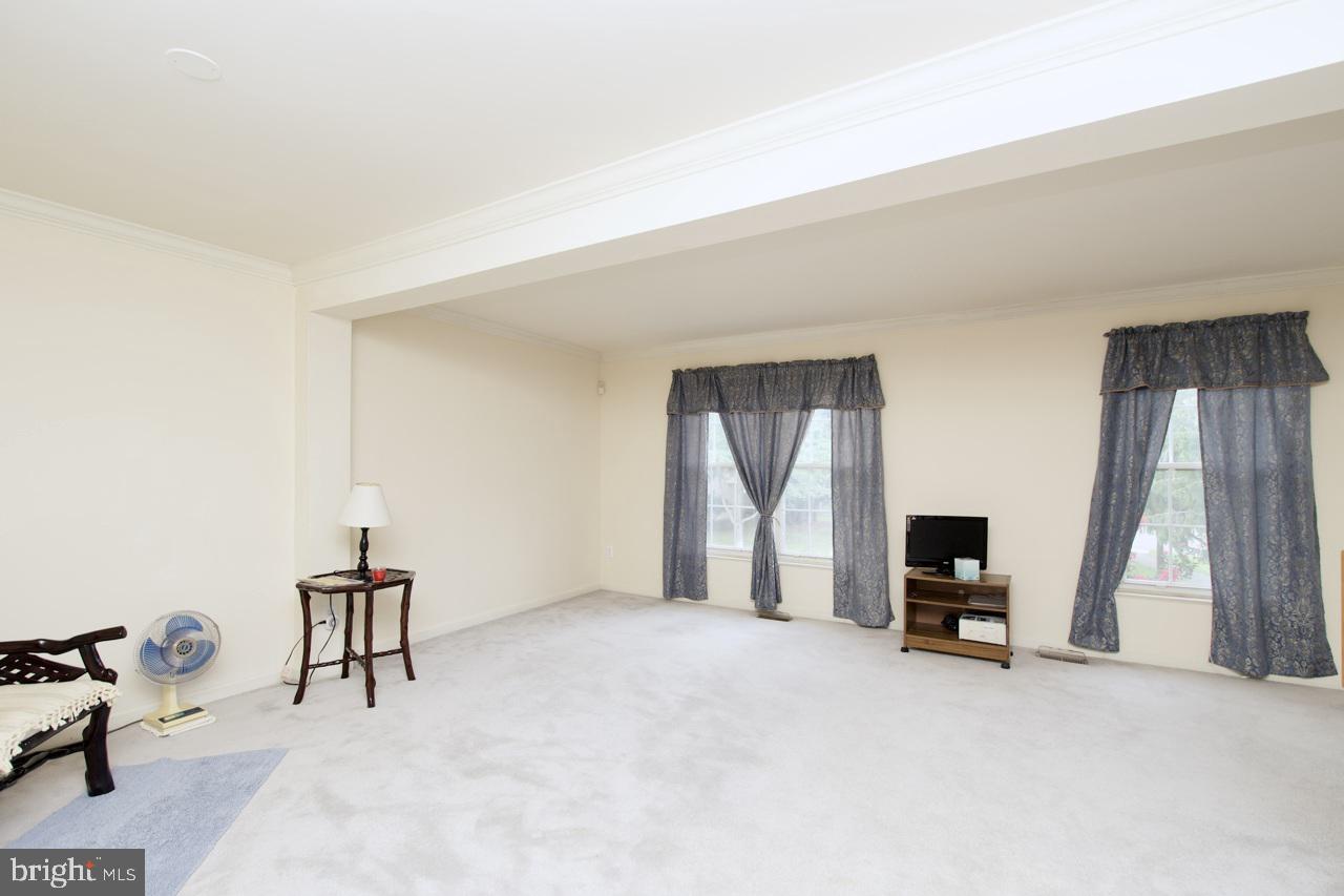 7496 GADSBY SQ, ALEXANDRIA, Virginia 22315, 3 Bedrooms Bedrooms, ,2 BathroomsBathrooms,Residential,For sale,7496 GADSBY SQ,VAFX2257280 MLS # VAFX2257280