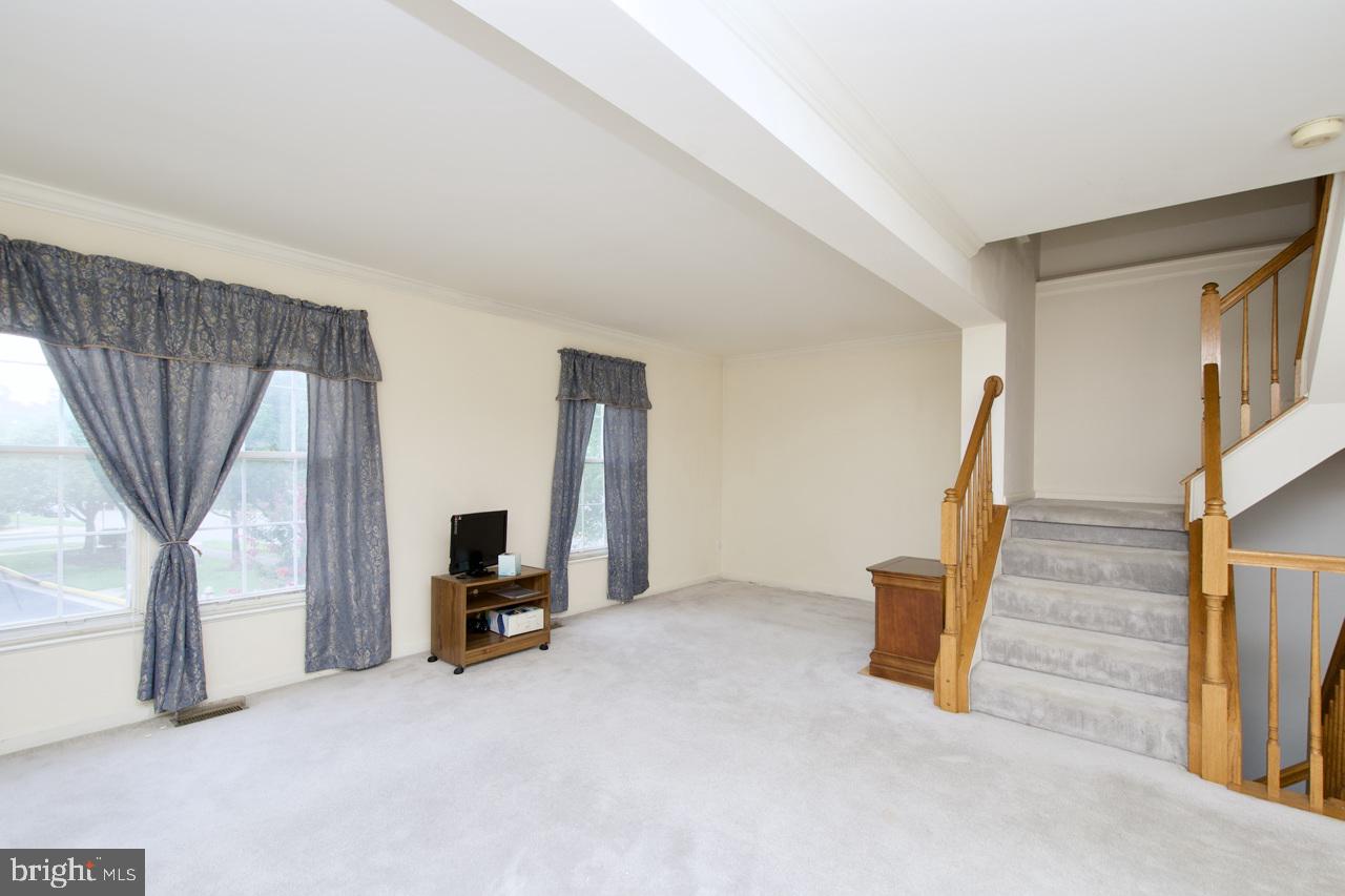 7496 GADSBY SQ, ALEXANDRIA, Virginia 22315, 3 Bedrooms Bedrooms, ,2 BathroomsBathrooms,Residential,For sale,7496 GADSBY SQ,VAFX2257280 MLS # VAFX2257280