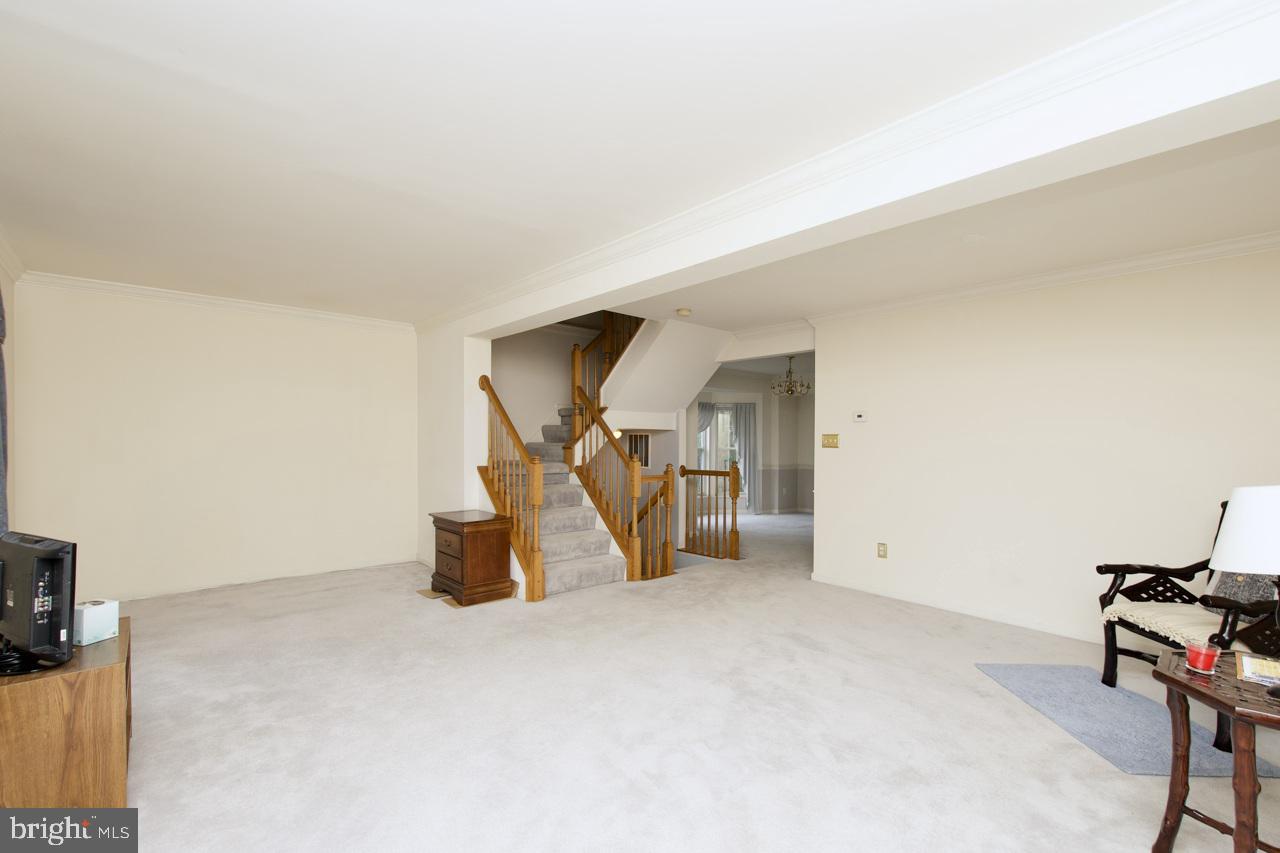 7496 GADSBY SQ, ALEXANDRIA, Virginia 22315, 3 Bedrooms Bedrooms, ,2 BathroomsBathrooms,Residential,For sale,7496 GADSBY SQ,VAFX2257280 MLS # VAFX2257280