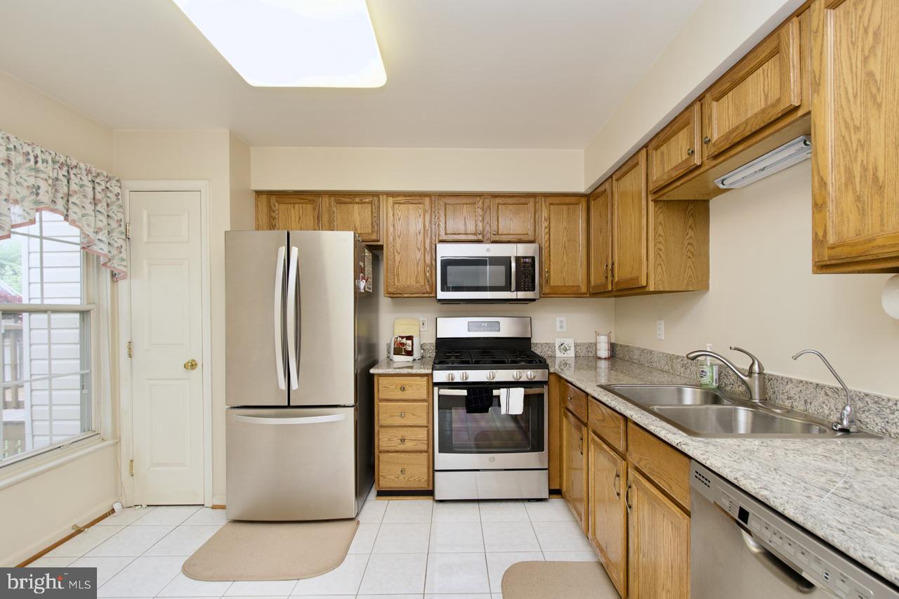 7496 GADSBY SQ, ALEXANDRIA, Virginia 22315, 3 Bedrooms Bedrooms, ,2 BathroomsBathrooms,Residential,For sale,7496 GADSBY SQ,VAFX2257280 MLS # VAFX2257280