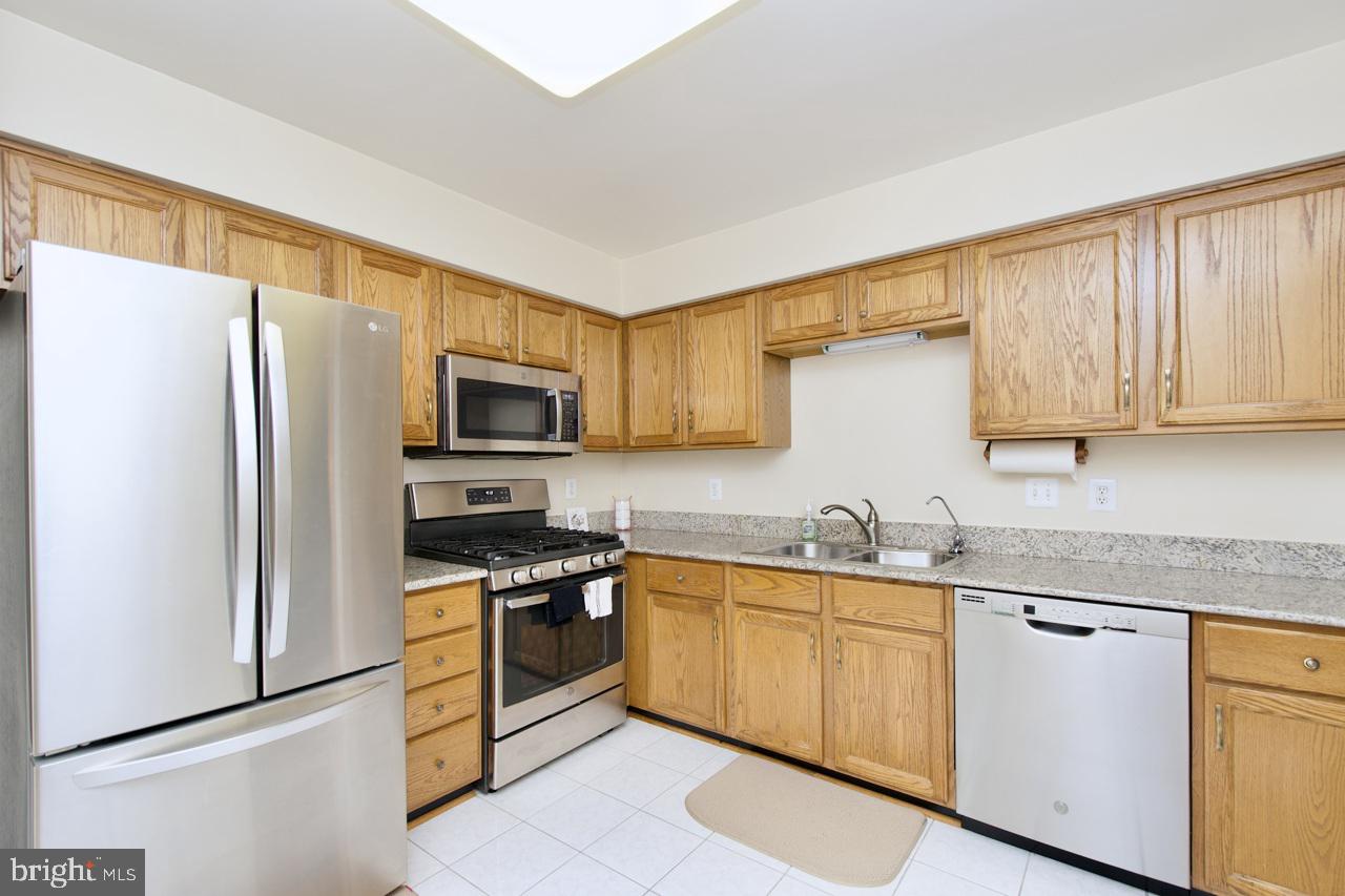 7496 GADSBY SQ, ALEXANDRIA, Virginia 22315, 3 Bedrooms Bedrooms, ,2 BathroomsBathrooms,Residential,For sale,7496 GADSBY SQ,VAFX2257280 MLS # VAFX2257280