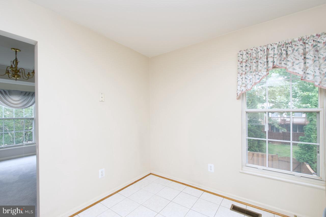 7496 GADSBY SQ, ALEXANDRIA, Virginia 22315, 3 Bedrooms Bedrooms, ,2 BathroomsBathrooms,Residential,For sale,7496 GADSBY SQ,VAFX2257280 MLS # VAFX2257280