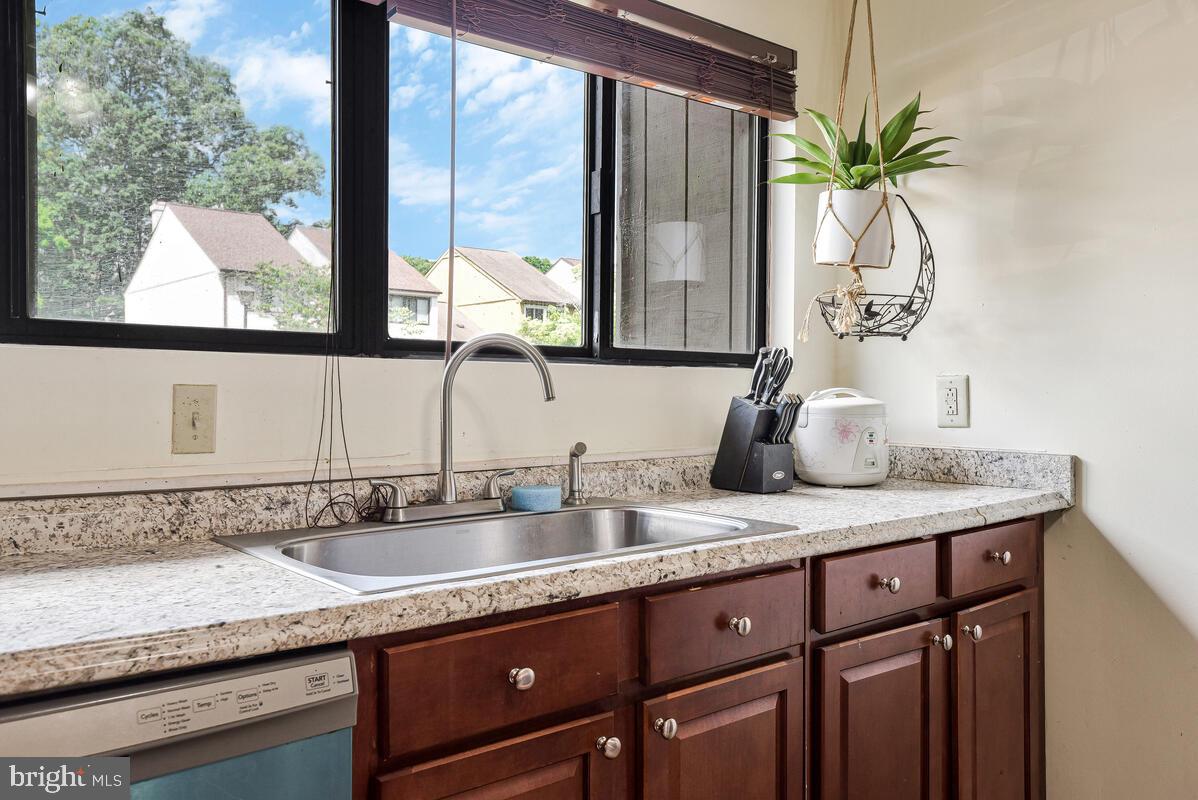 15361 GRIST MILL TER, WOODBRIDGE, Virginia 22191, 3 Bedrooms Bedrooms, ,2 BathroomsBathrooms,Residential,For sale,15361 GRIST MILL TER,VAPW2099896 MLS # VAPW2099896