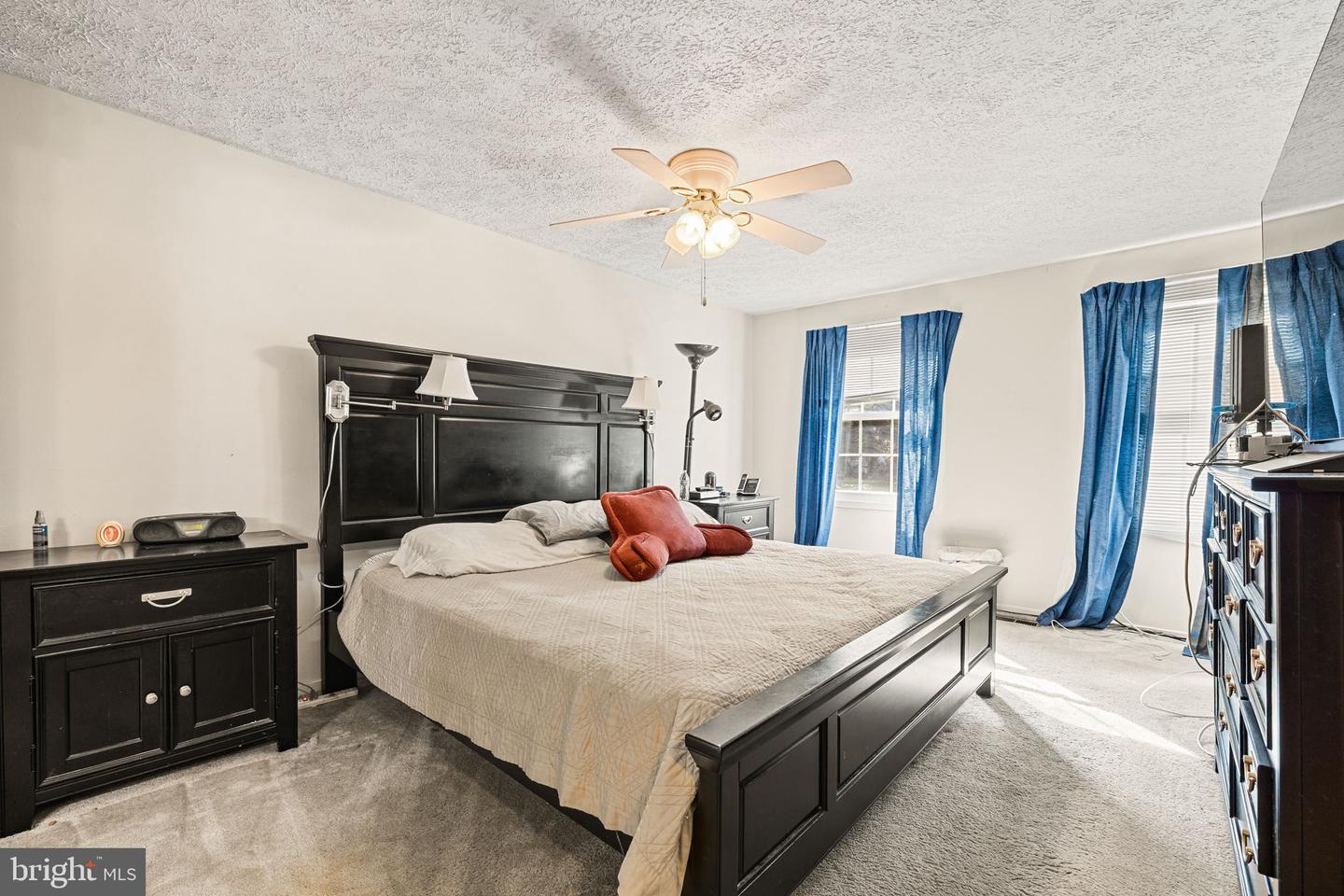 15813 EDGEWOOD DR, DUMFRIES, Virginia 22025, 5 Bedrooms Bedrooms, ,2 BathroomsBathrooms,Residential,For sale,15813 EDGEWOOD DR,VAPW2099906 MLS # VAPW2099906