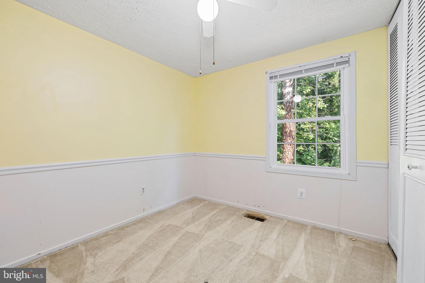 15813 EDGEWOOD DR, DUMFRIES, Virginia 22025, 5 Bedrooms Bedrooms, ,2 BathroomsBathrooms,Residential,For sale,15813 EDGEWOOD DR,VAPW2099906 MLS # VAPW2099906