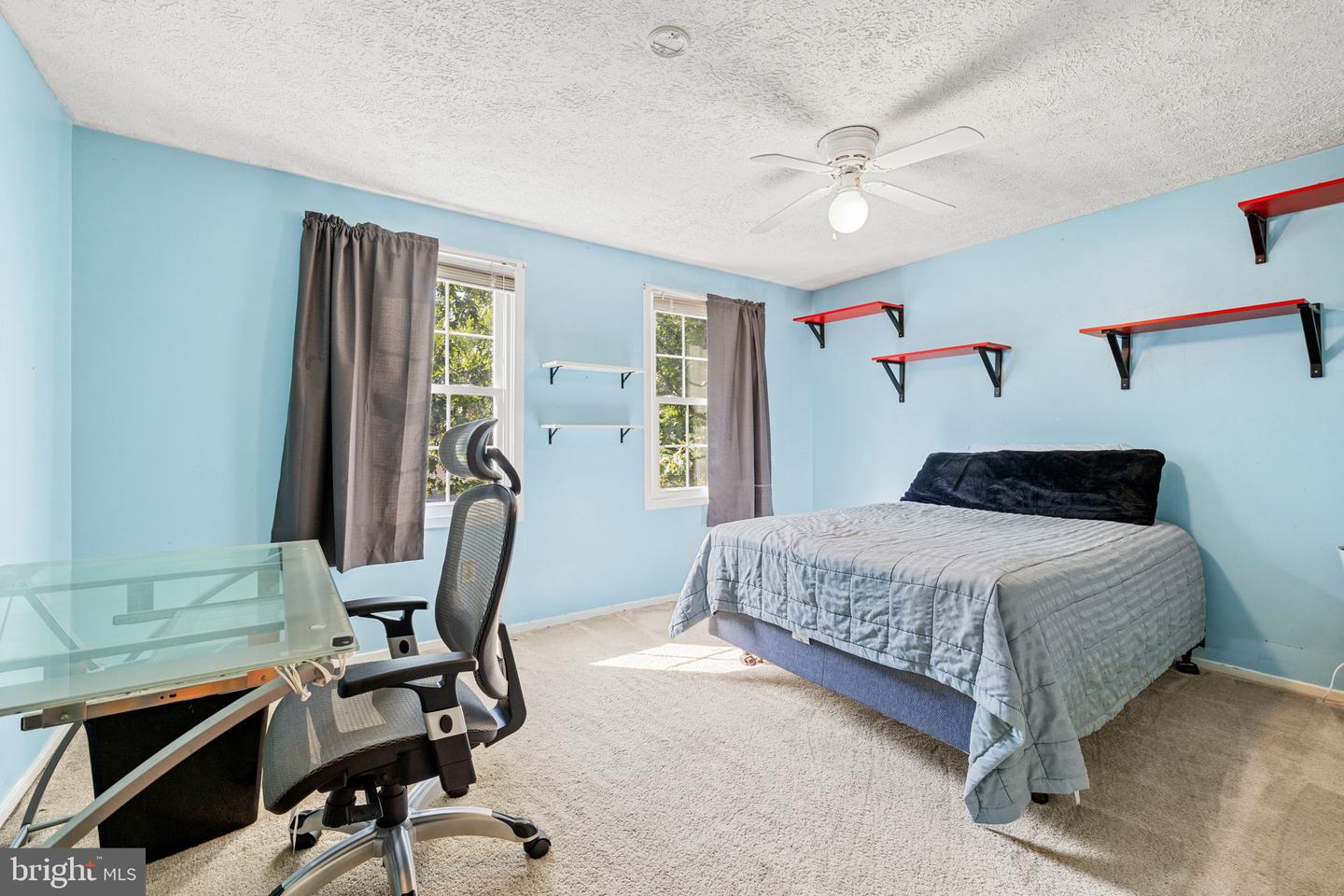 15813 EDGEWOOD DR, DUMFRIES, Virginia 22025, 5 Bedrooms Bedrooms, ,2 BathroomsBathrooms,Residential,For sale,15813 EDGEWOOD DR,VAPW2099906 MLS # VAPW2099906