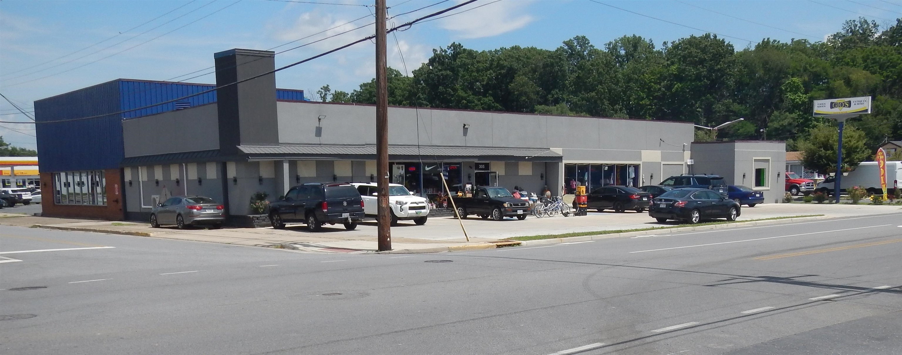 305 MAIN ST, WAYNESBORO, Virginia 22980, ,Commercial,305 MAIN ST,667412 MLS # 667412