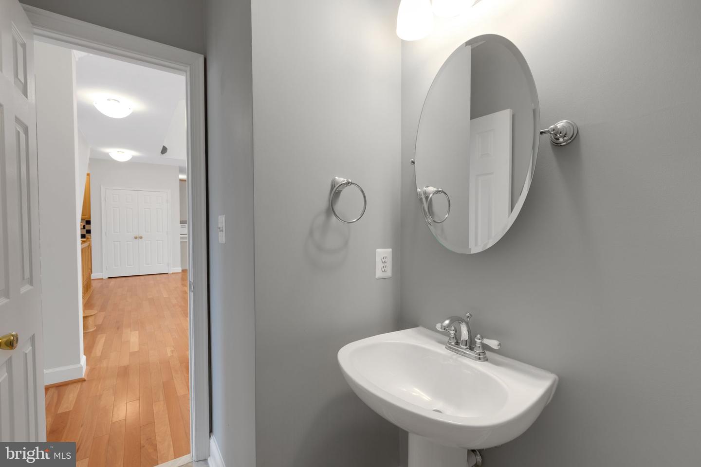 14501 PICKET OAKS RD, CENTREVILLE, Virginia 20121, 5 Bedrooms Bedrooms, ,3 BathroomsBathrooms,Residential,For sale,14501 PICKET OAKS RD,VAFX2257428 MLS # VAFX2257428