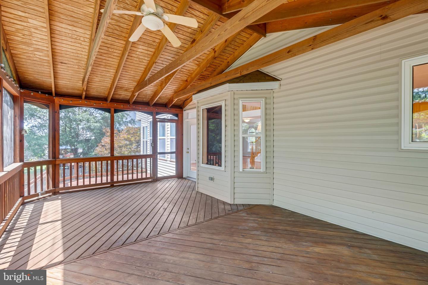 14501 PICKET OAKS RD, CENTREVILLE, Virginia 20121, 5 Bedrooms Bedrooms, ,3 BathroomsBathrooms,Residential,For sale,14501 PICKET OAKS RD,VAFX2257428 MLS # VAFX2257428