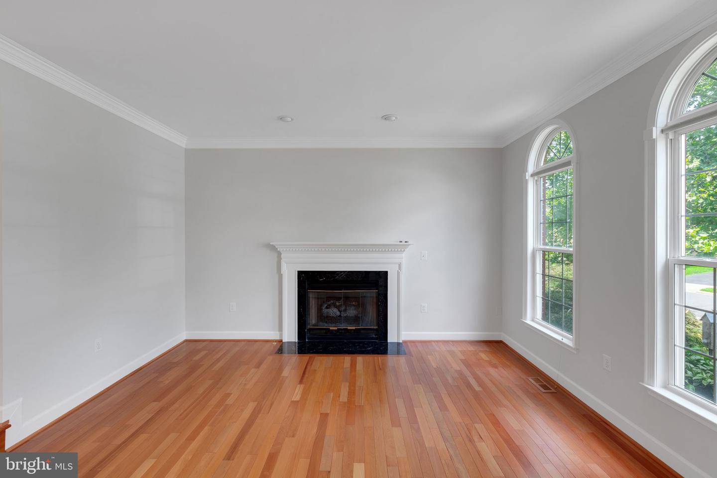 14501 PICKET OAKS RD, CENTREVILLE, Virginia 20121, 5 Bedrooms Bedrooms, ,3 BathroomsBathrooms,Residential,For sale,14501 PICKET OAKS RD,VAFX2257428 MLS # VAFX2257428