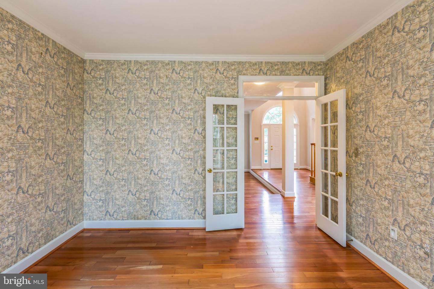 14501 PICKET OAKS RD, CENTREVILLE, Virginia 20121, 5 Bedrooms Bedrooms, ,3 BathroomsBathrooms,Residential,For sale,14501 PICKET OAKS RD,VAFX2257428 MLS # VAFX2257428