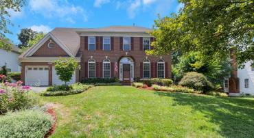 14501 PICKET OAKS RD, CENTREVILLE, Virginia 20121, 5 Bedrooms Bedrooms, ,3 BathroomsBathrooms,Residential,For sale,14501 PICKET OAKS RD,VAFX2257428 MLS # VAFX2257428