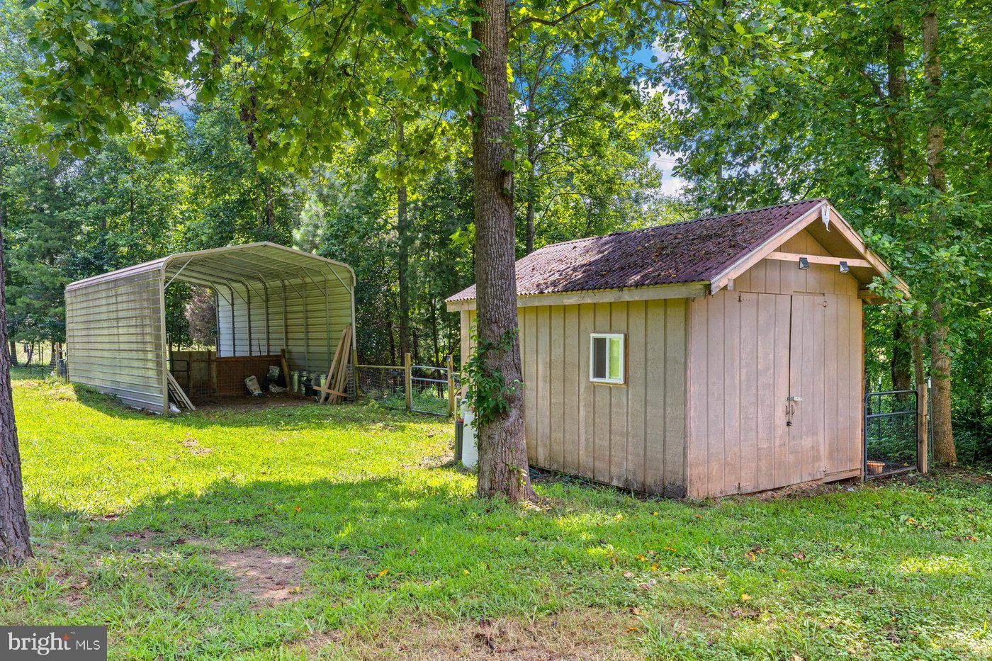 6325 GRACE HL, SPOTSYLVANIA, Virginia 22551, 5 Bedrooms Bedrooms, ,2 BathroomsBathrooms,Residential,For sale,6325 GRACE HL,VASP2034916 MLS # VASP2034916