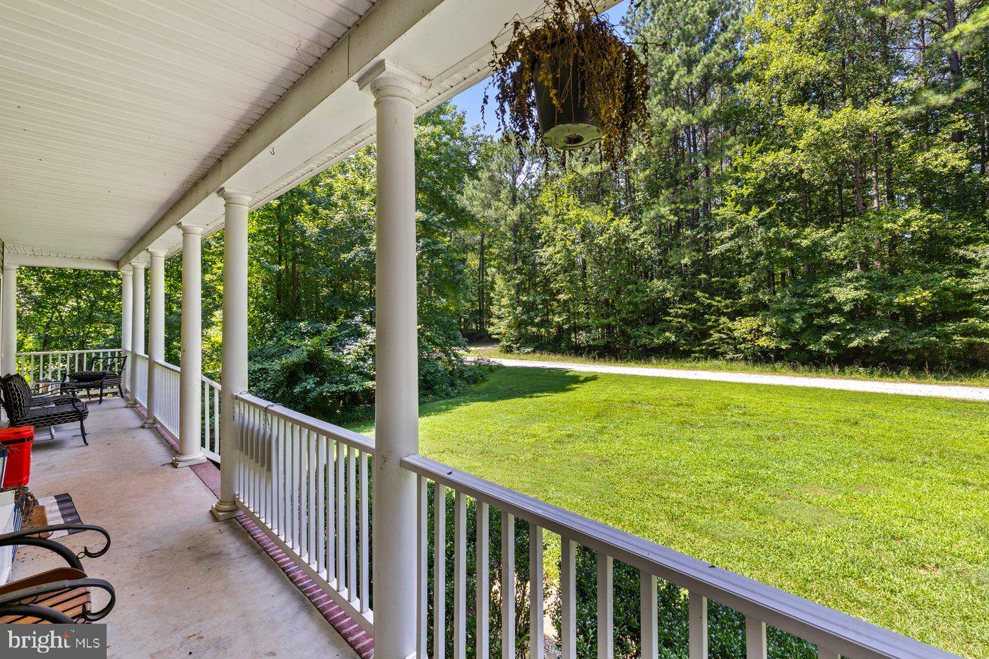 6325 GRACE HL, SPOTSYLVANIA, Virginia 22551, 5 Bedrooms Bedrooms, ,2 BathroomsBathrooms,Residential,For sale,6325 GRACE HL,VASP2034916 MLS # VASP2034916